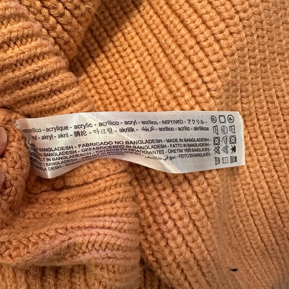 ZARA women’s slightly cropped sweater - Picture 5 of 5